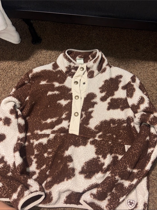 Ariat Sweaters - Ariat Brown and Cream Cowprint Sherpa Pullover